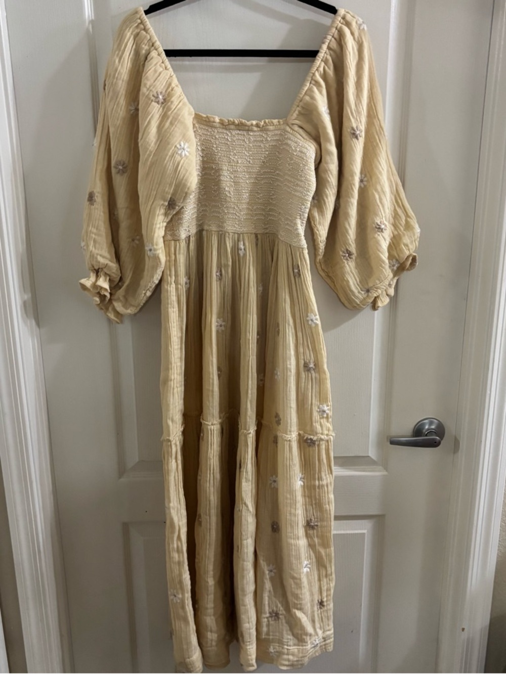 Free People dahlia Maxi Dress in vanilla size S - Picture 2 of 5